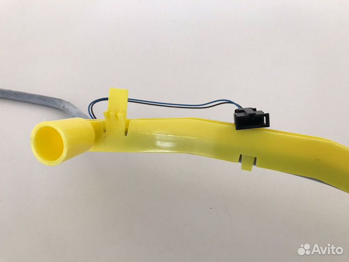 Кронштейн топливного бака Discovery 4