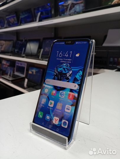 HONOR 10, 4/64 ГБ