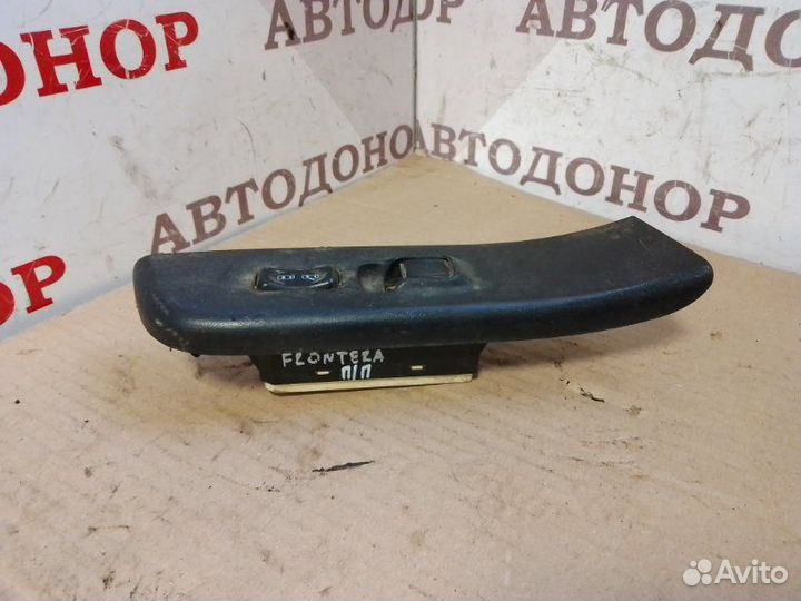 Блок управления стеклоподъемниками передний правый