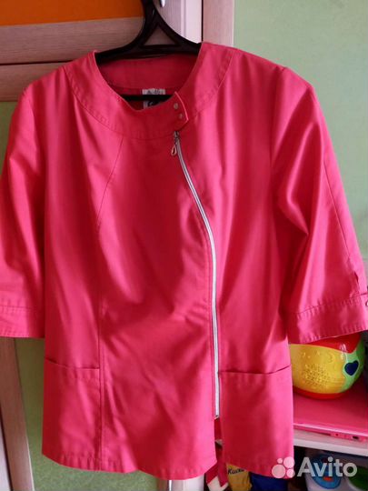 Медицинская куртка