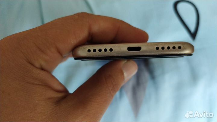 Продам RedMi 6 Pro