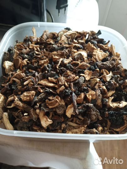Сушеные белые грибы