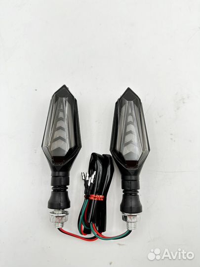 Поворотники на мотоцикл, скутер разные