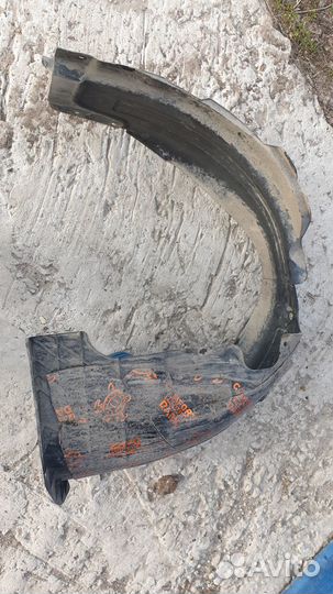 Подкрылок левый kia rio 4