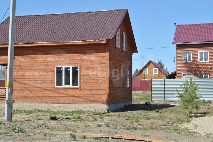 Дом 108 м² на участке 7 сот.