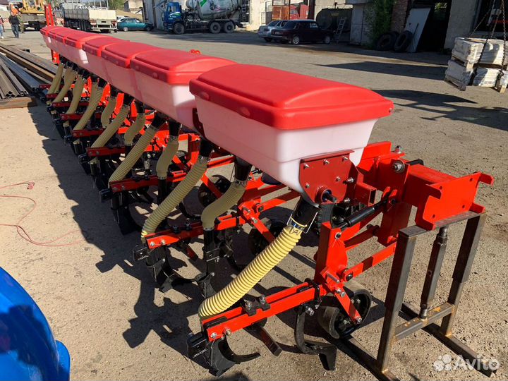 Культиватор АгроПромГрупп КРН-5,6, 2023