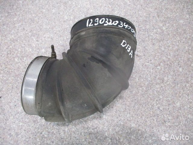 Патрубок воздушного фильтра Volvo 21288834