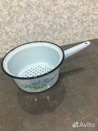 Дуршлаг эмалированный новый