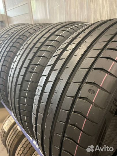 Triangle EffeXSport TH202 235/50 R19 103W