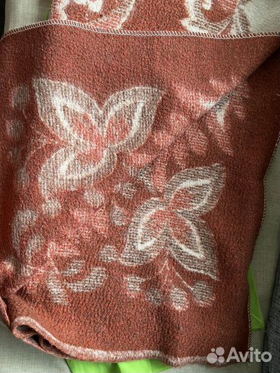 Одеяло жаккардовое (1.4 м*2.0 м)