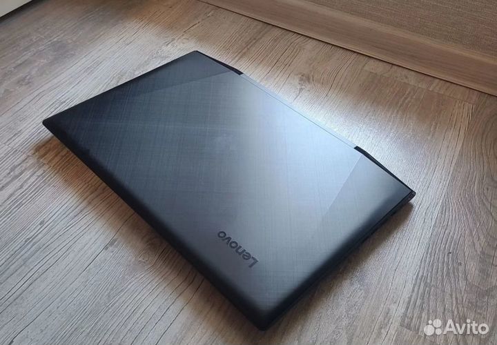Lenovo legion 17.3 fullhd ips i7/GTX