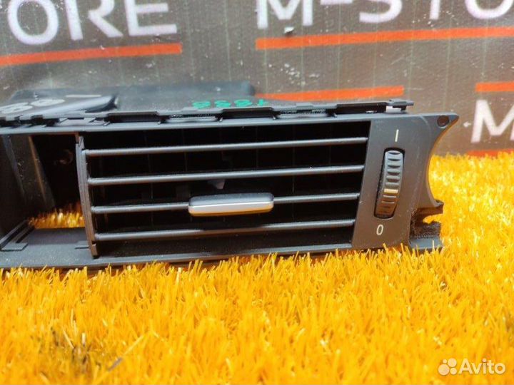 Дефлектор воздушный передний Bmw 3-Series E90