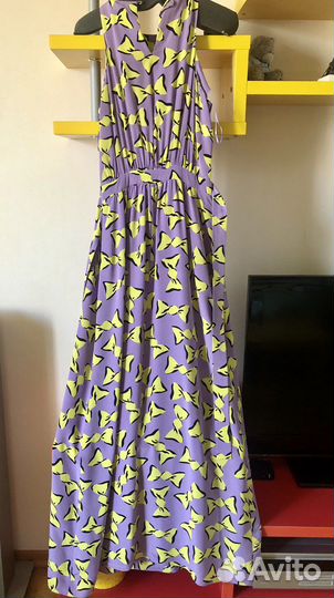 Платье женское moschino