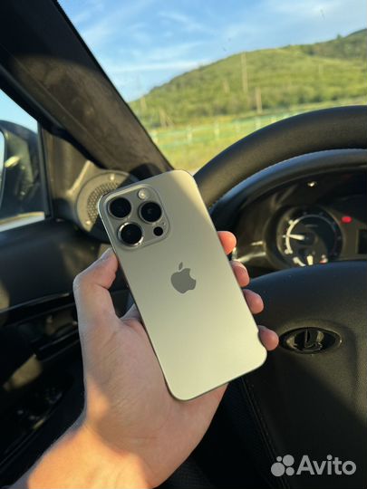 iPhone 15 Pro, 256 ГБ