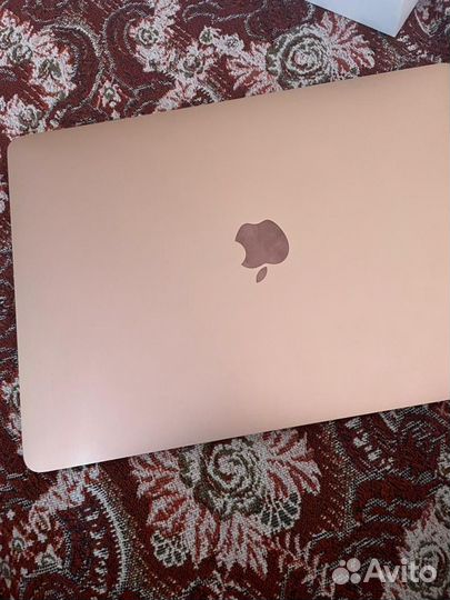 Apple MacBook air 13 2020 m1