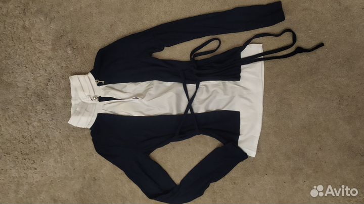 Блузка школьная 7-8лет