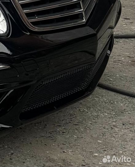 Сетка от AMG 6.3 бампера w211