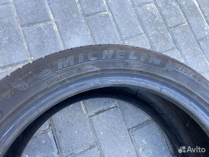 Michelin Primacy 4 215/45 R17 87W