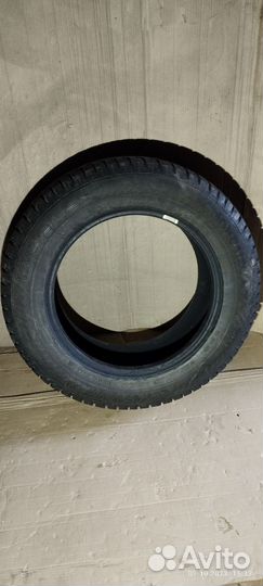 Gislaved Nord Frost 200 225/65 R17 98