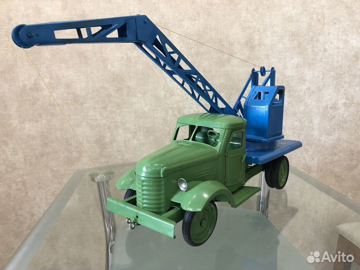 Игрушка Автокран зис -150 СССР