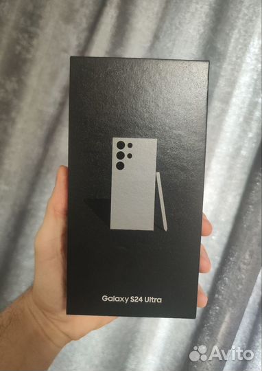Samsung Galaxy S24 Ultra, 12/512 ГБ