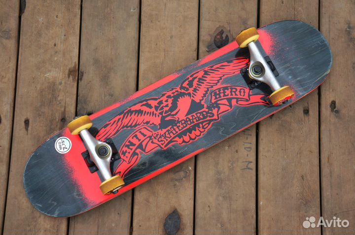 Скейтборд Anti-Hero