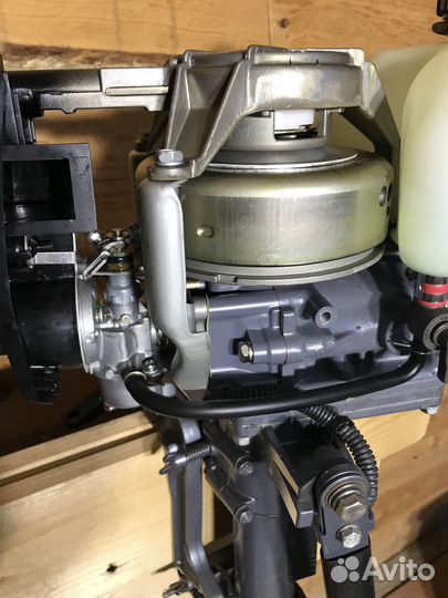 Продается лодочный мотор Yamaha 2 л.с.+чехол+3 спа