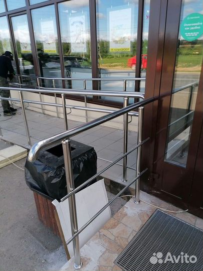 Перила для лестниц