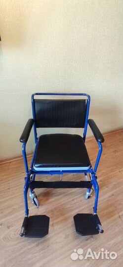 Кресло коляска стул с санитарным оснощением