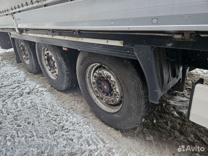 Полуприцеп шторно-бортовой Krone SD, 2017