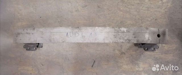 Усилитель бампера Audi