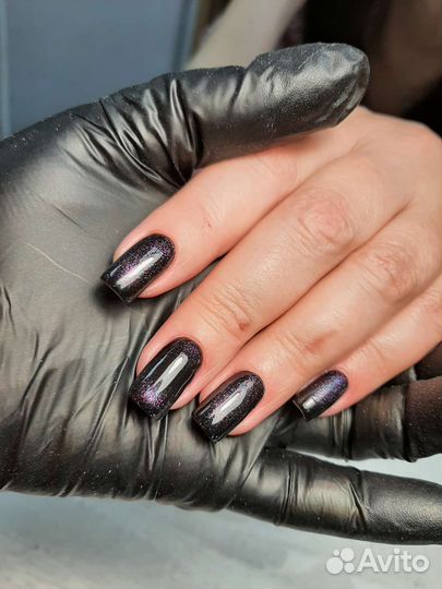 Маникюр и педикюр