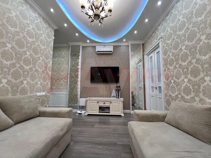 2-к. квартира, 74 м², 5/5 эт.