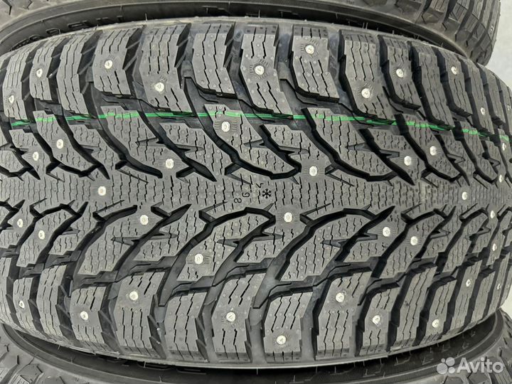 Ikon Tyres Autograph Ice 9 SUV 285/45 R22 114T