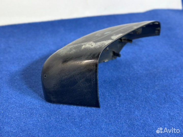 Крышка зеркала правая Volvo Xc60 2011