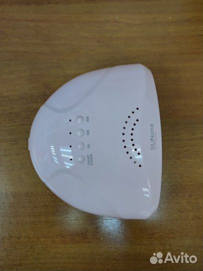 Лампа для маникюра розовая SUNone 48W