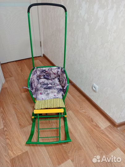 Санки на колёсиках