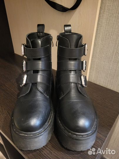 Ботинки женские Cropp