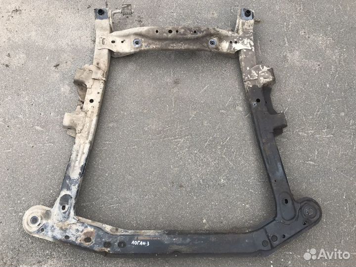 Подрамник Renault Logan