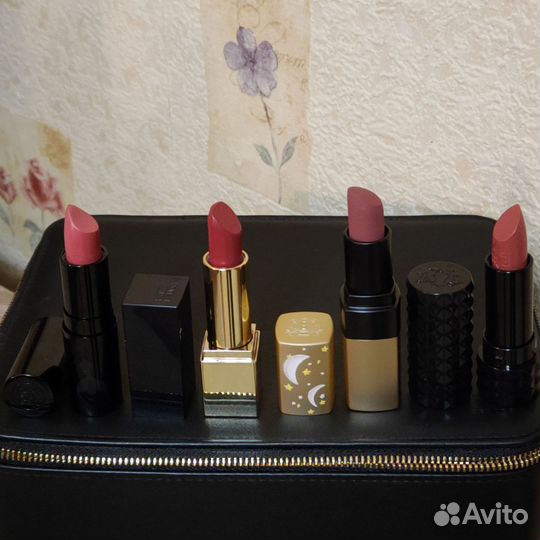 Помады и миниатюры помад:Герлен, Живанши, Tom ford