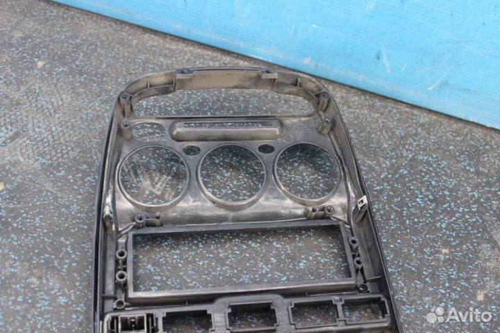 Накладка центральной консоли Hyundai Accent (Хенда