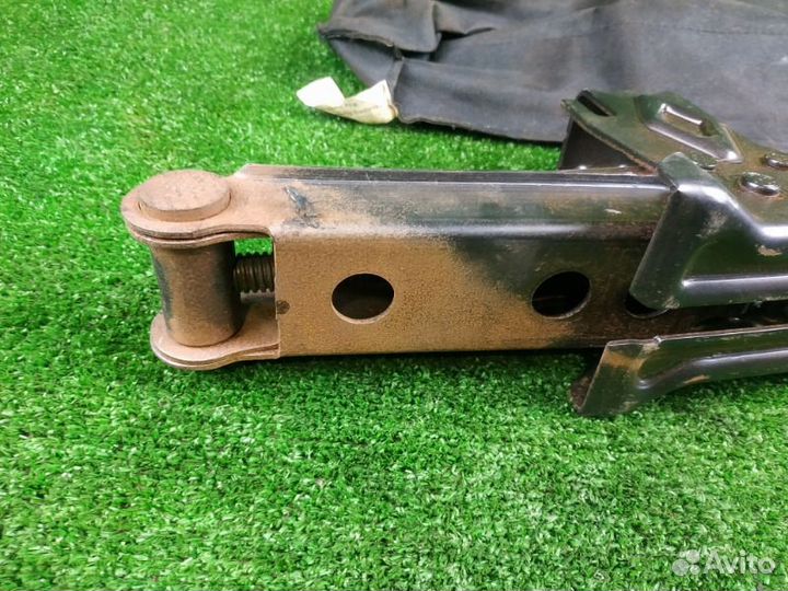 Домкрат Bmw X3 E83