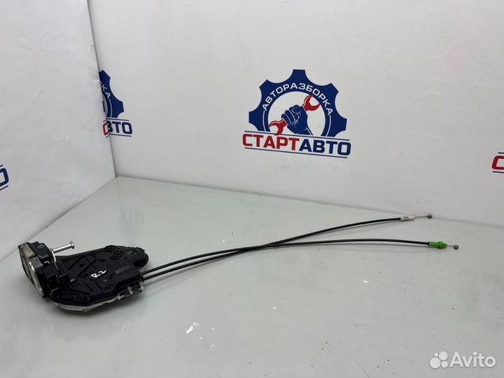 Замок двери задней правой Toyota Corolla E180 1ZR