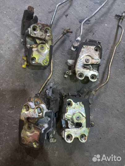 Дверные замки Ssang Yong Musso