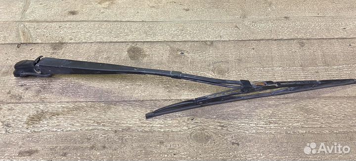 Полодок дворника левый киа бонго 3