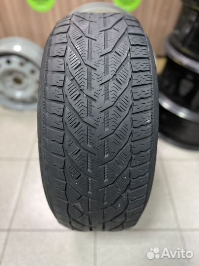 Kormoran Snow 225/55 R17 101V