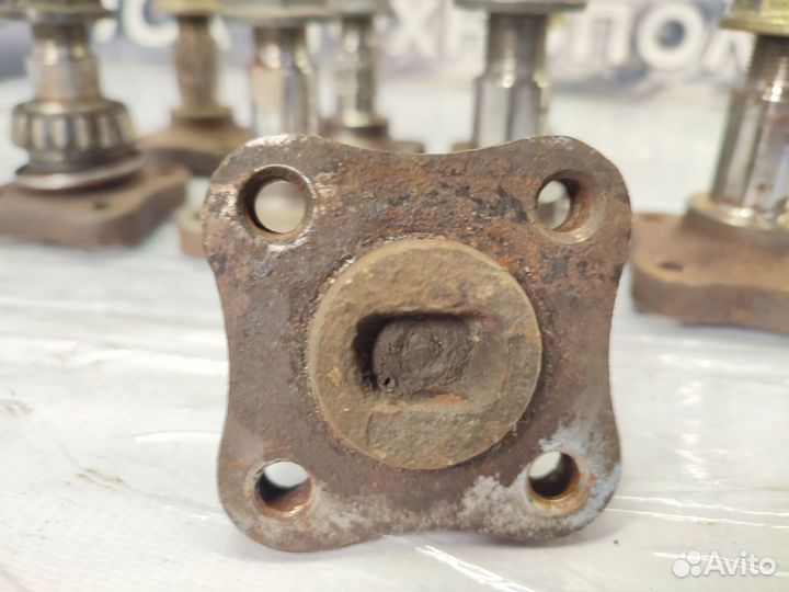 Цапфа задняя Renault Logan