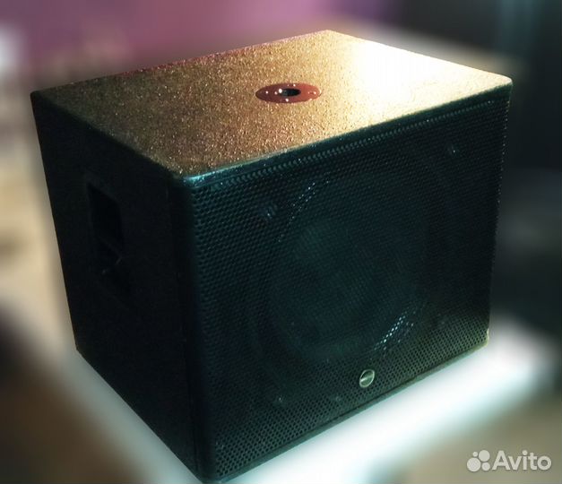 Invotone DSX18SA активный сабвуфер