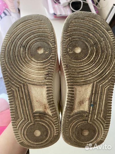 Кроссовки для девочки