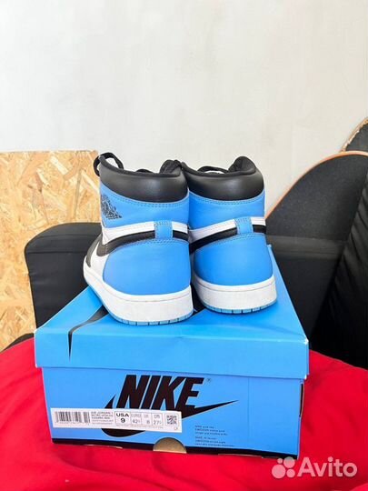 Nike air Jordan 1 high UNC